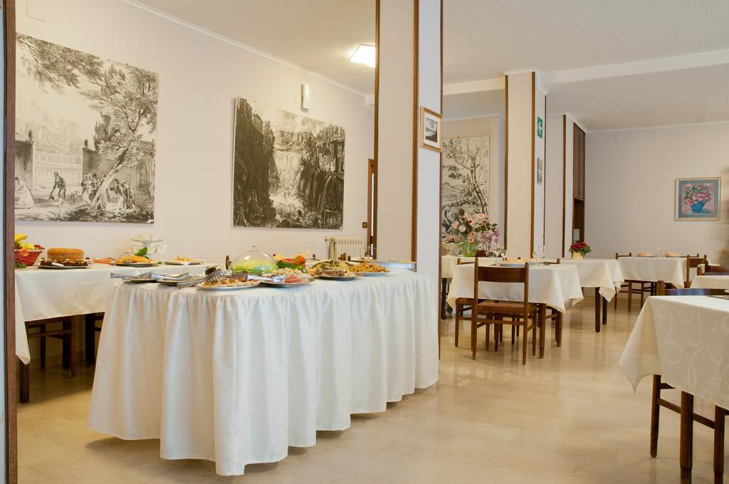 Albergo La Rosetta Chianciano Terme Exteriör bild